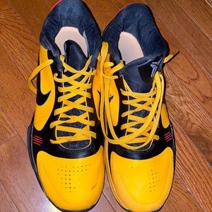 Zoom Kobe 5 Protro “Bruce Lee”. Will take a offer so make one.